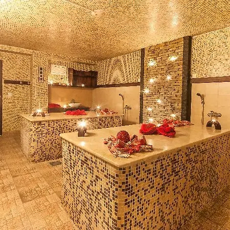 & Holidays - Free Parking Bansko