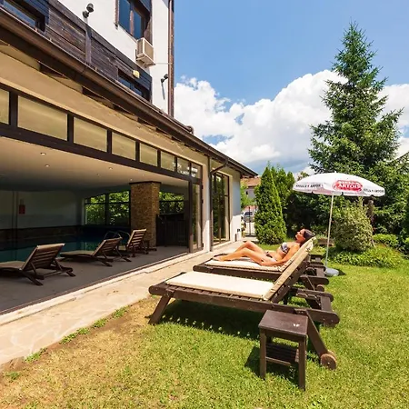 & Holidays - Free Parking Hotel 4*