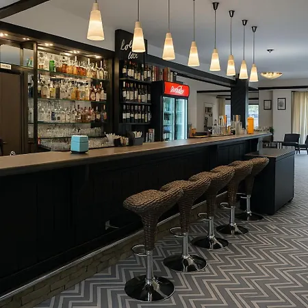 Хотел спа&холидейз