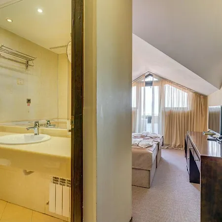 & Holidays - Free Parking Hotel Bansko