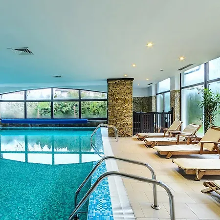 酒店 & Holidays - Free Parking 4*