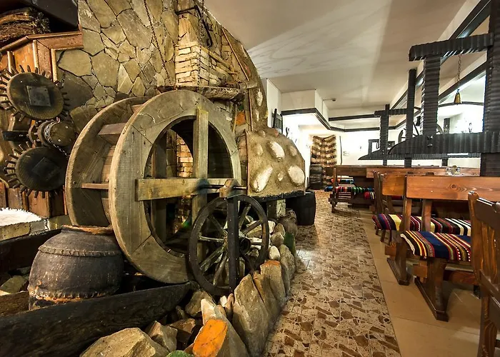 & Holidays - Free Parking Hotel Bansko