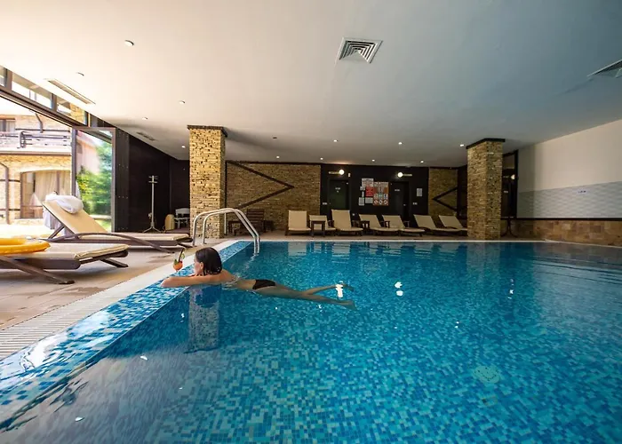 & Holidays - Free Parking