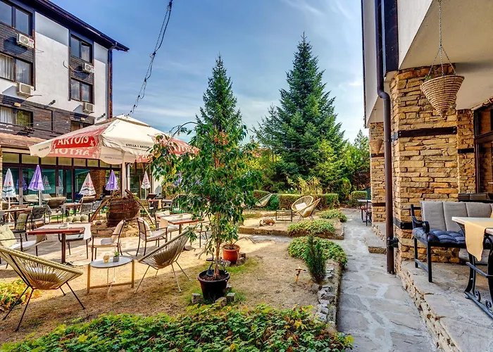 & Holidays - Free Parking Hotel Bansko