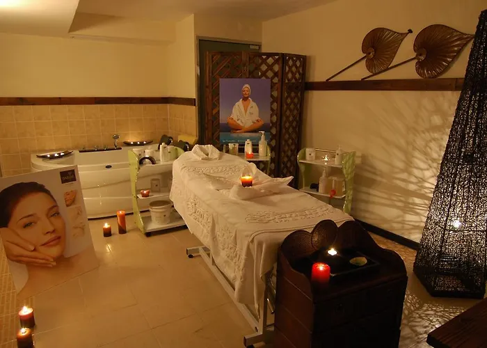 & Holidays - Free Parking 4* Bansko