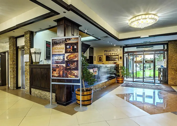 & Holidays - Free Parking 4* Banszko